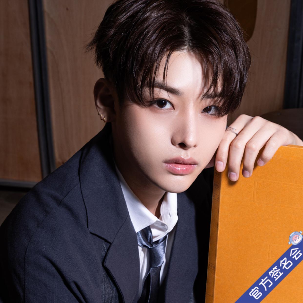 &team 中華 中国 限定 一直娱 yizhiyu 9枚セット &team 中華 中国 限定 一直娱 yizhiyu 9枚セット 2025年最新